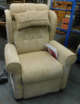 Lot 1095 - The Recliner Factory Rise and Fall electric...