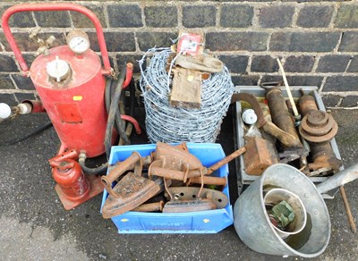 Lot 1142 - A Sellarc pressure pump, together with various...