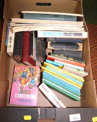 Lot 2224 - Various books, to include Ladybird, The...