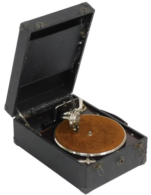 Lot 232 - An early 20thC Garrard tabletop...