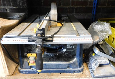 Lot 1179 - A Titan 10" table saw, SF10N1, with...