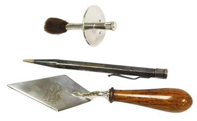 Lot 269 - A silver presentation trowel, with a turned...