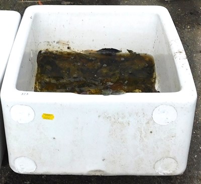 Lot 373 - A Belfast sink, 20cm high, 45cm wide, 40cm deep.