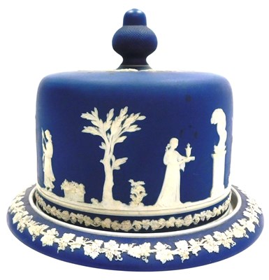 Lot 427 - A late 19thC dark blue Jasperware stilton dish...