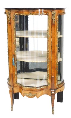 Lot 494 - A late 19thC French kingwood serpentine...