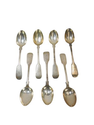 Lot 304 - A harlequin set of seven silver Fiddle pattern...