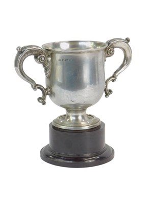 Lot 321 - A George V silver trophy, the bell shaped bowl...