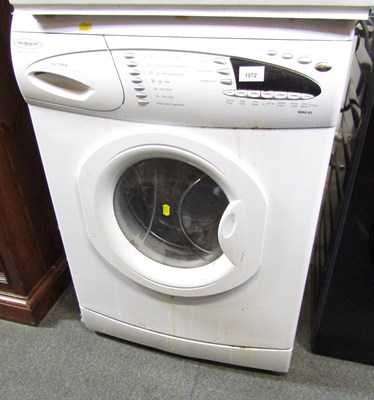 Lot 1072 - A Hotpoint Altima washing machine, model WMA60.