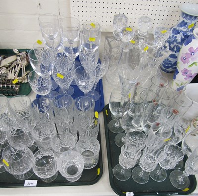 Lot 2014 - Glassware, including cut glass tumblers,...