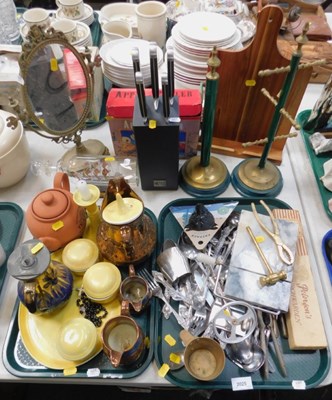 Lot 2025 - Metalware and ceramics, including a knife set...