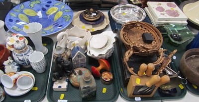 Lot 2048 - Household wares, including a chamber stick,...