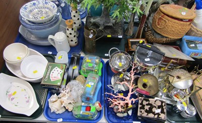 Lot 2053 - Household wares, including ice bucket,...