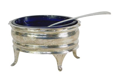 Lot 294 - An Edward VII silver open salt, raised on four...