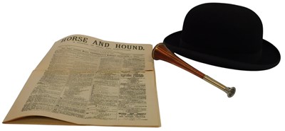 Lot 366 - A group of hunting related items, comprising a...
