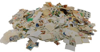 Lot 427 - GB and world loose used stamps. (2 shelves)