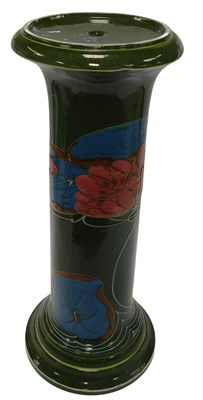 Lot 450 - A late 19thC pottery jardiniere stand,...