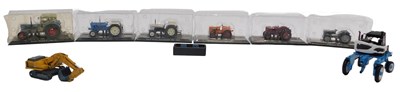 Lot 228 - Atlas Editions collectable tractors, a Bobard...