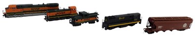 Lot 233 - Bachmann and other HO gauge locomotives and...