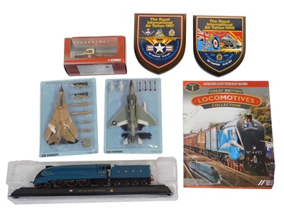 Lot 223 - Corgi Vanguards diecast Morris Commercial...