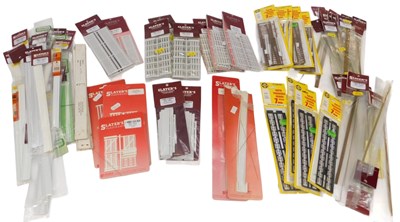 Lot 250 - Various Slater's Plastikard and other model...
