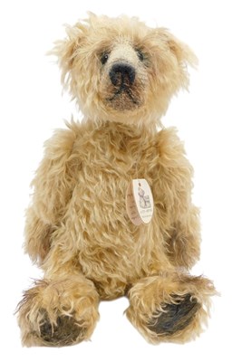 Lot 283 - A One by One collector's bear, with mohair,...