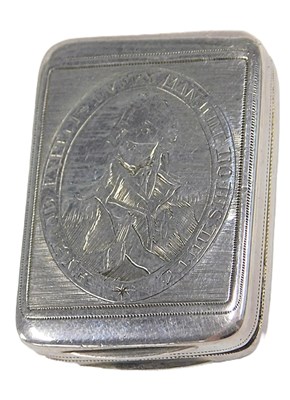 Lot 9 - A George III silver vinaigrette, the hinged...