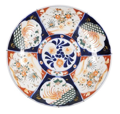 Lot 1 - A Meiji period Japanese Imari charger, in...