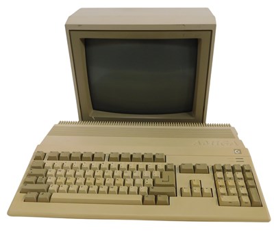 Lot 679 - A Commodore Amiga model 500 keyboard, with...