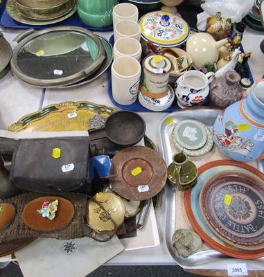 Lot 2085 - Ceramics and household wares, ceramics to...