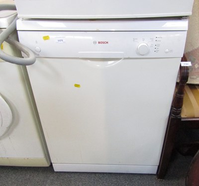 Lot 1171 - A Bosch dishwasher.