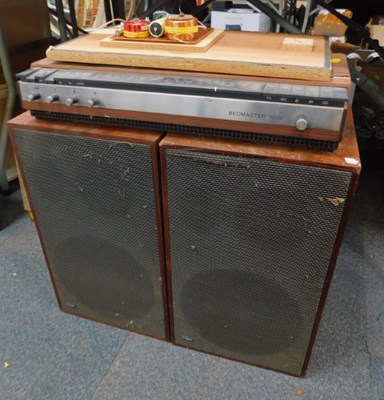 Lot 2210 - A vintage Beomaster 1000 and speakers. (AF)