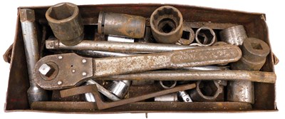 Lot 257 - A quantity of large 3/4 inch drive...