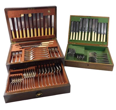 Lot 193 - A canteen of Old English pattern silver plated...