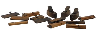 Lot 237 - A quantity of wooden block and other planes,...