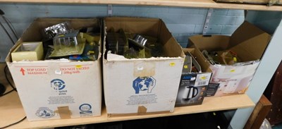 Lot 2023 - A quantity of railway diorama items, including...