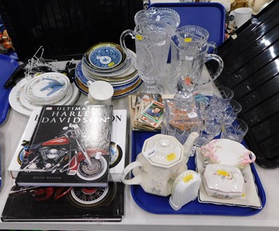 Lot 2043 - Various housewares and glassware, decanter...