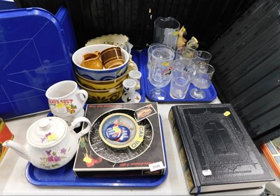 Lot 2129 - Various housewares, ceramics and glassware, to...