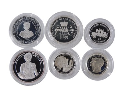 Lot 417 - Various silver coins, an Elizabeth The Queen...