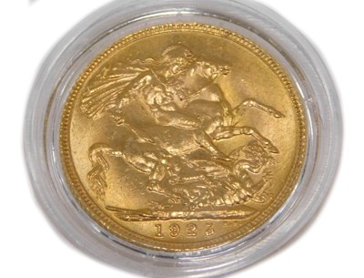 Lot 77 - A George V full gold sovereign, dated 1925.