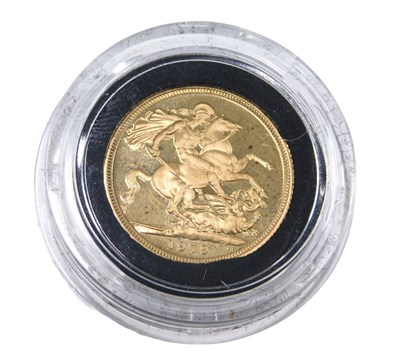 Lot 92 - An Elizabeth II full gold sovereign, dated 1979.
