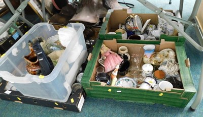 Lot 2161 - Housewares, ceramics, etc., to include mugs,...