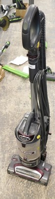Lot 1591 - A Shark upright vacuum cleaner.
