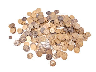 Lot 591 - A quantity of Victoria and later pennies.