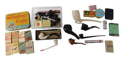 Lot 726 - Bygones and collectables, to include various...