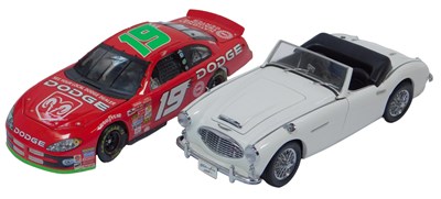 Lot 527 - An Auto Art diecast Austin Healey, 1:18 scale,...