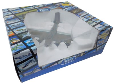 Lot 528 - A Franklin Mint Collection Armour Boeing B17...
