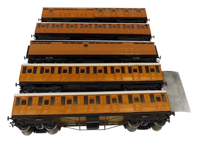 Lot 602 - Various kit-built O gauge LNER teak coaches,...