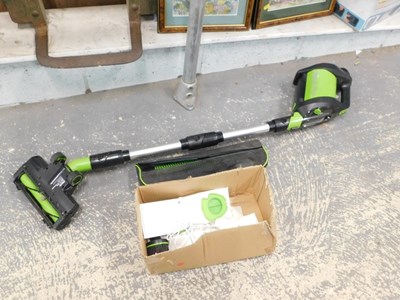 Lot 1595a - A Gtech Pro 2 cordless cleaner.