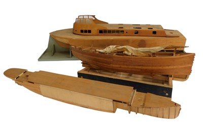 Lot 635 - A kit built masted ship, incomplete, and a kit...