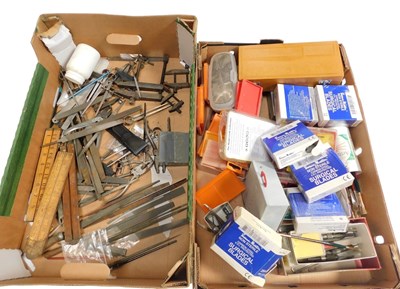 Lot 641 - Various rulers, slide rulers, gauges and other...